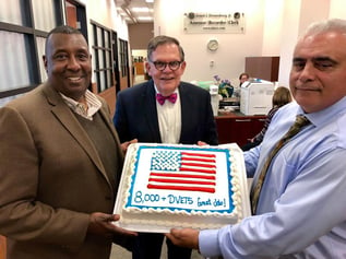 DVETS 8000 cake